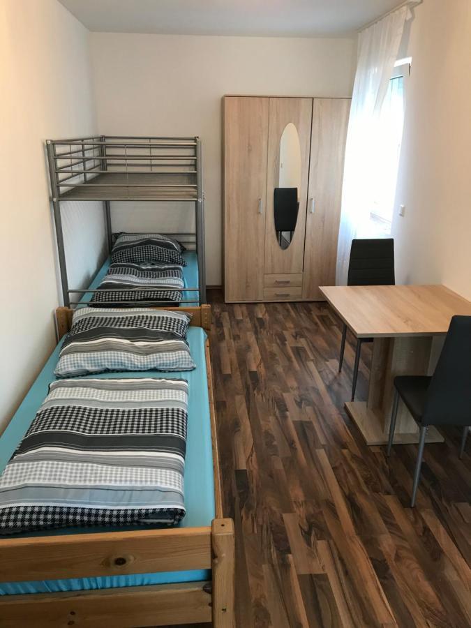 Monteurzimmer Sankt Augustin Esterno foto